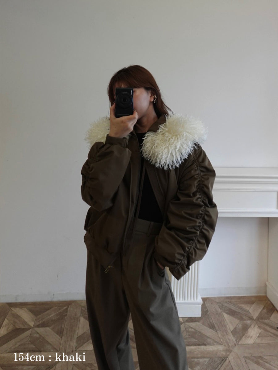 poodle fur gather sleeve blouson