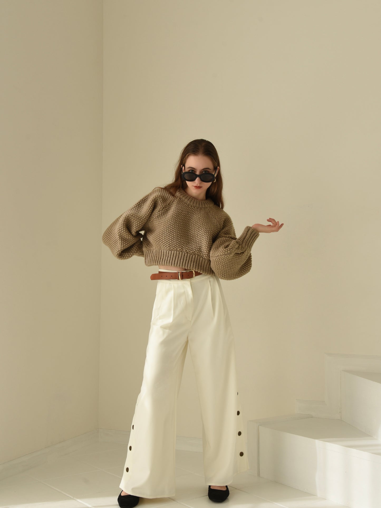 hem button wide pants