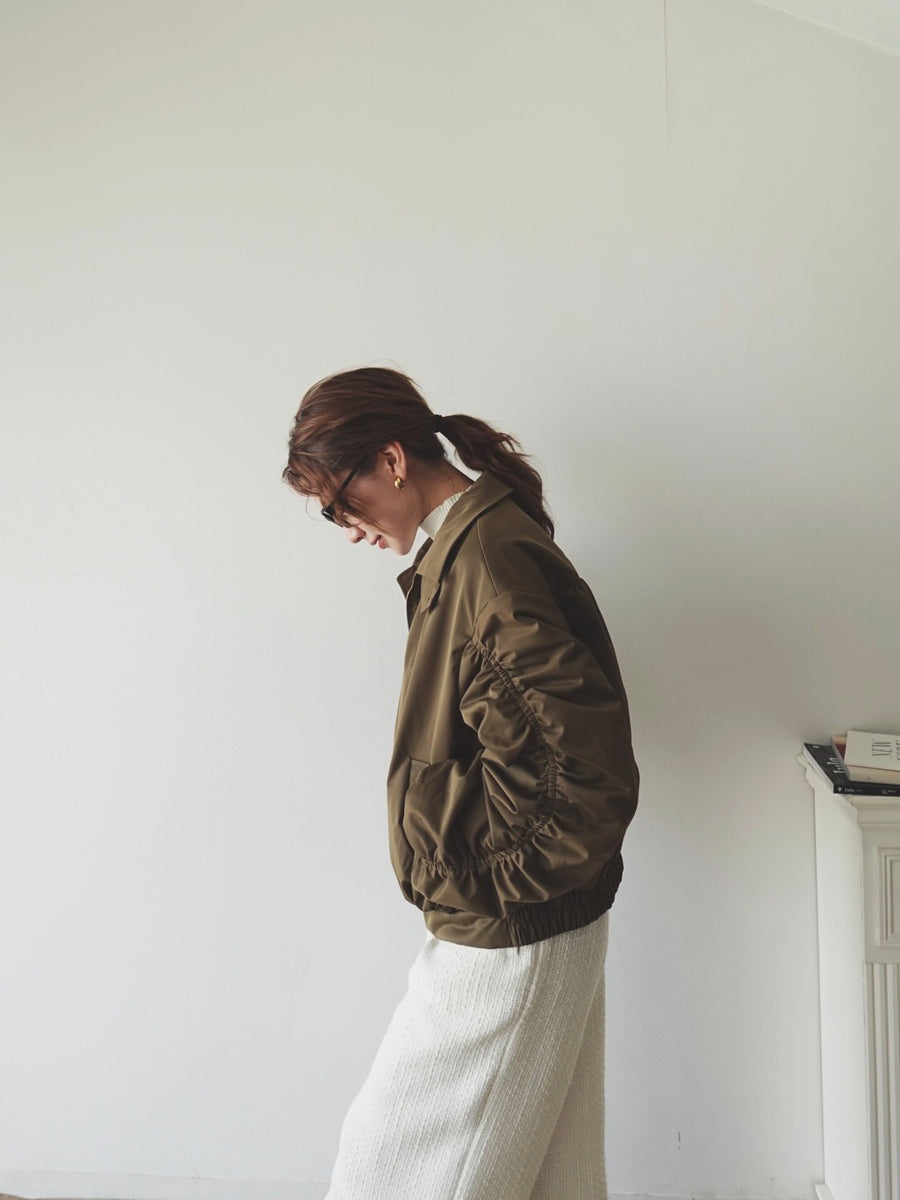 poodle fur gather sleeve blouson