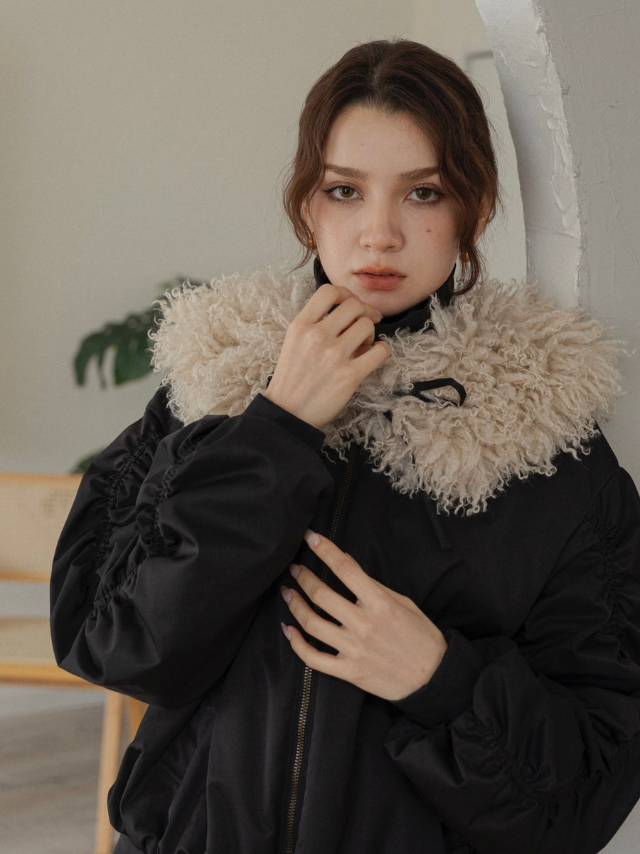 poodle fur gather sleeve blouson