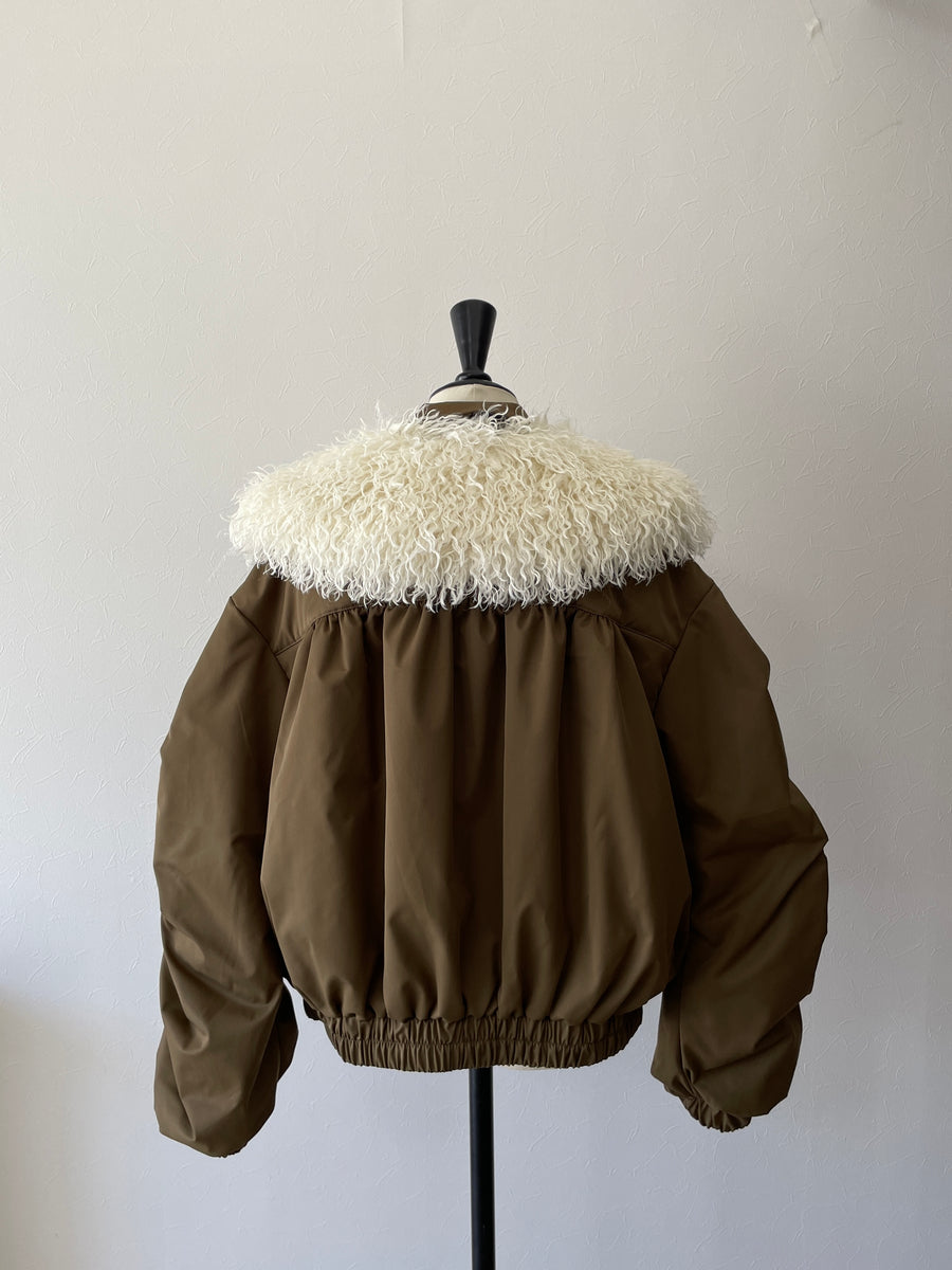 poodle fur gather sleeve blouson
