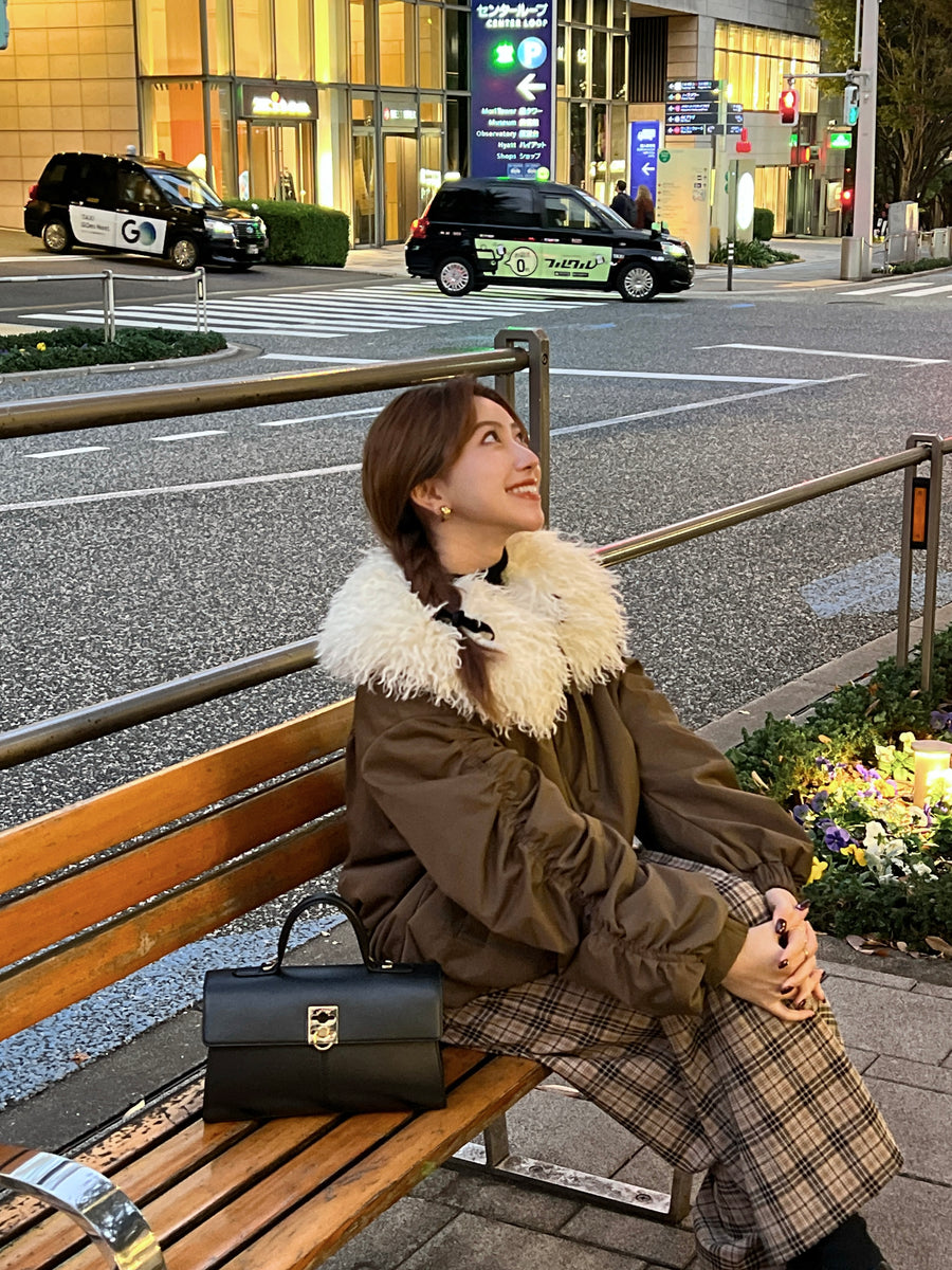 poodle fur gather sleeve blouson