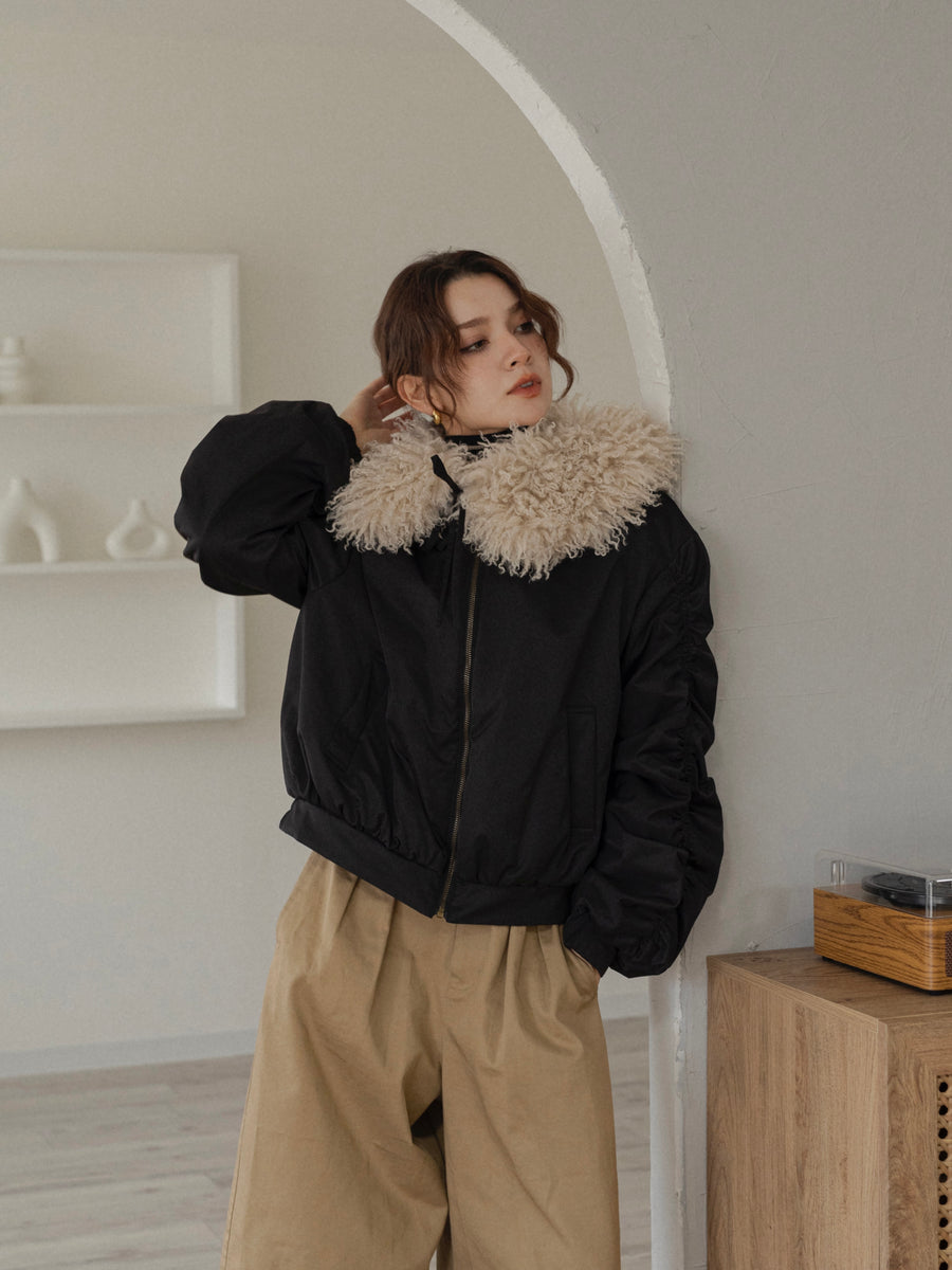 poodle fur gather sleeve blouson