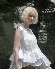 【残りわずか】Ruffled peplum blouse