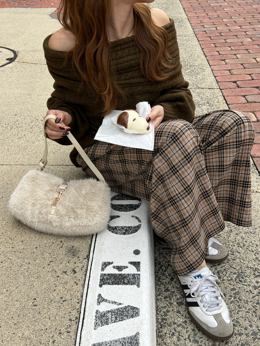 cable off shoulder knit