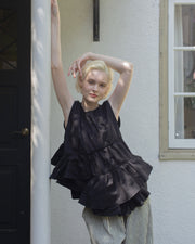 【残りわずか】Ruffled peplum blouse