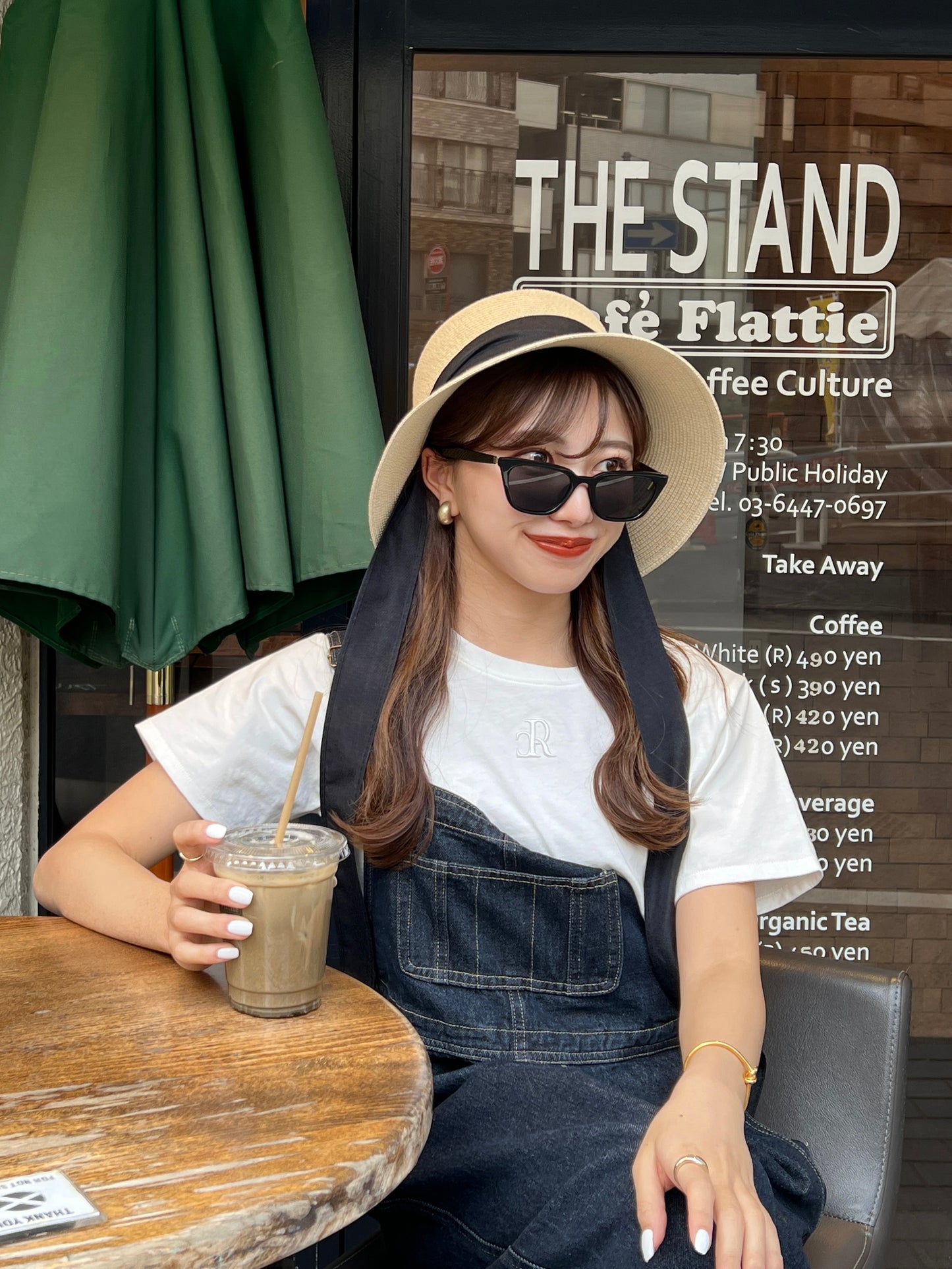 cropped back open T-shirt