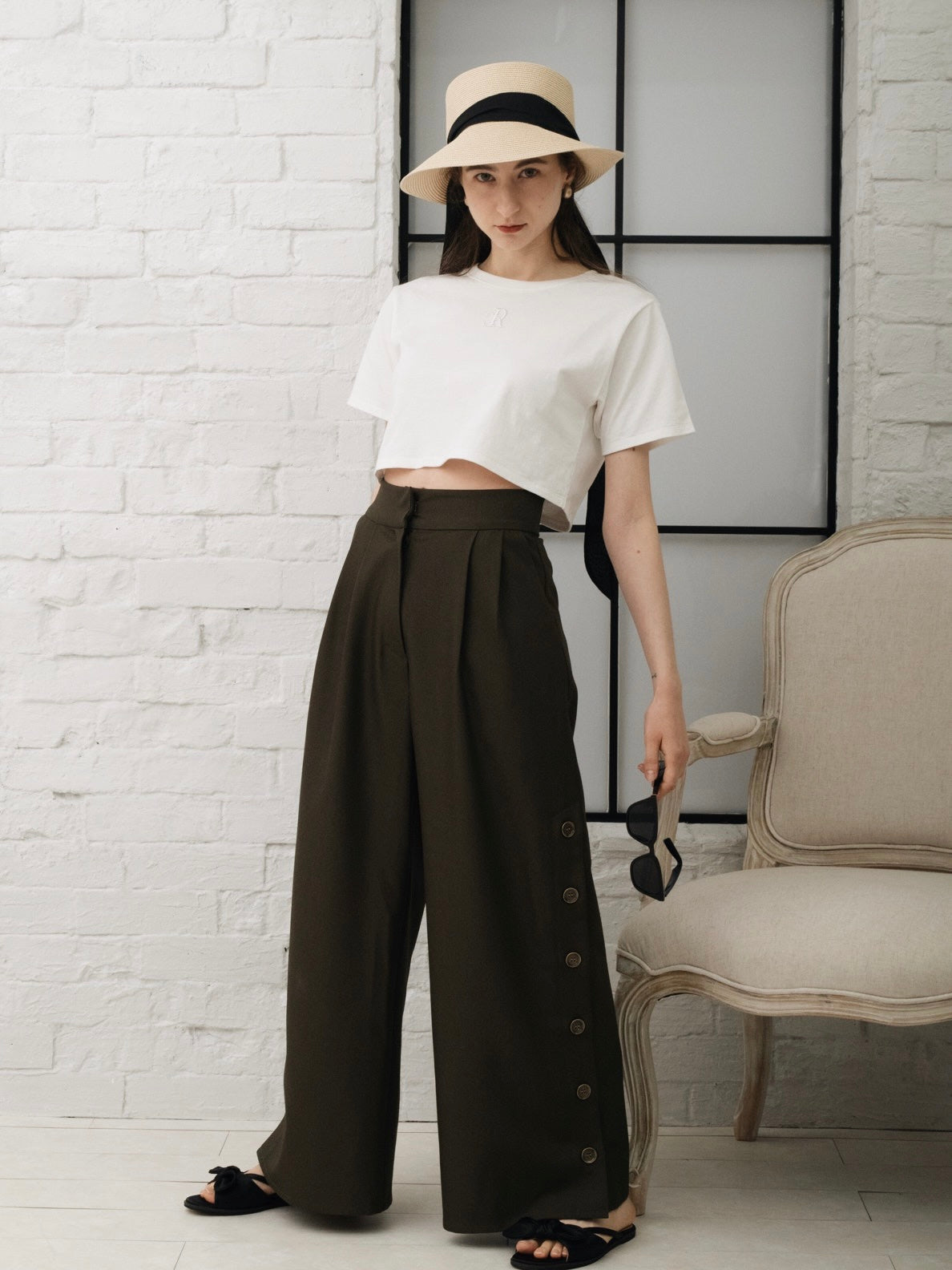 cropped back open T-shirt