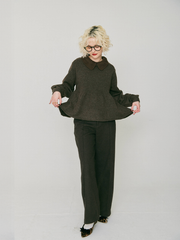 Peplum frill collar knit