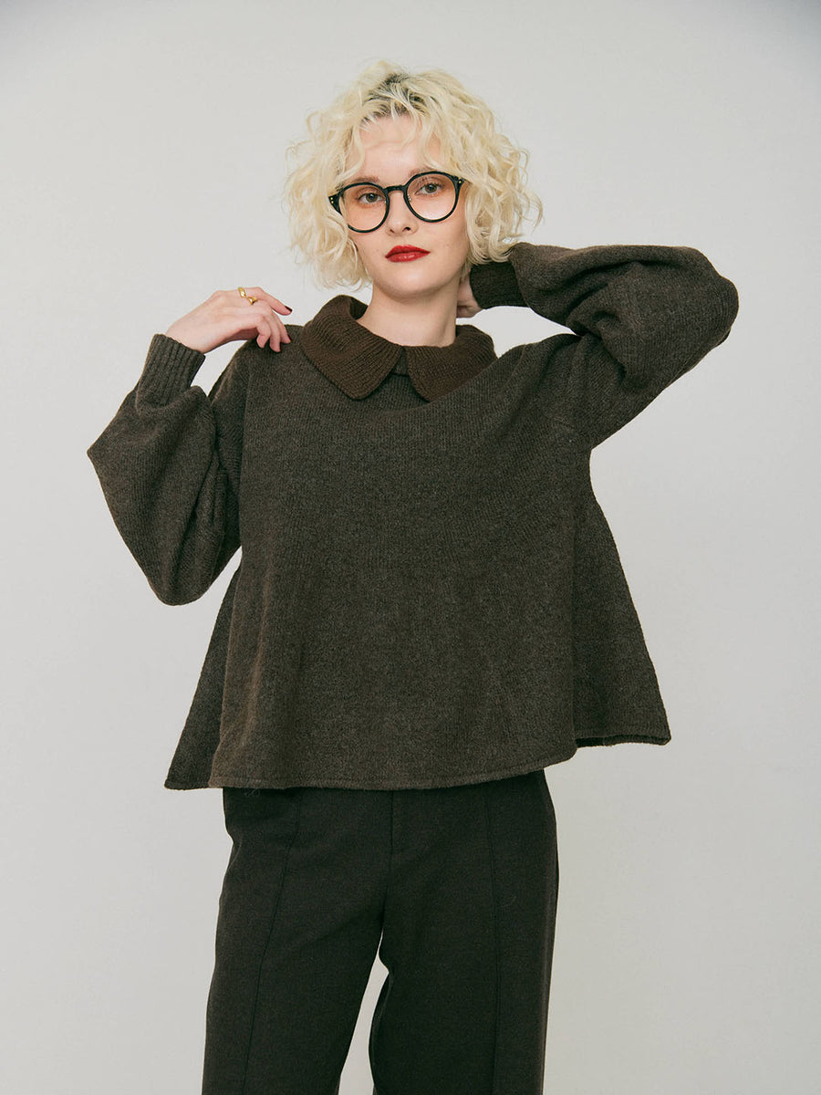 Peplum frill collar knit