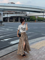 Slit trench skirt