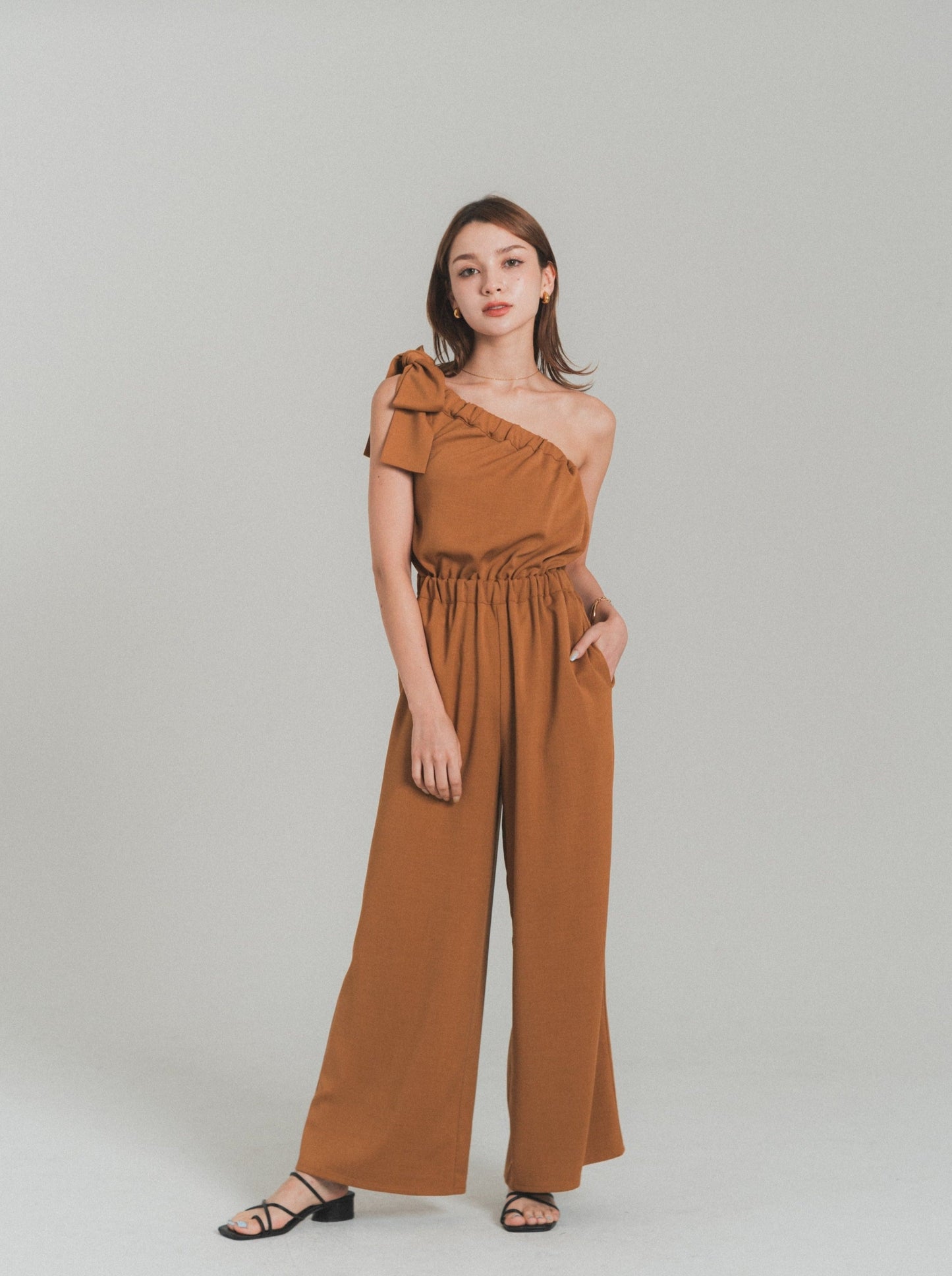 【SET/即納】one shoulder rompers