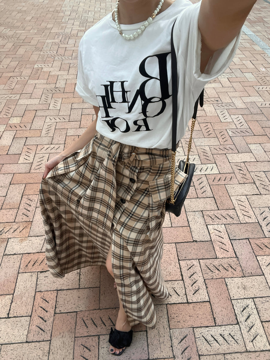 Slit trench skirt