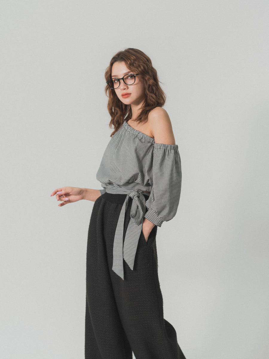 【SET】one shoulder long sleeve blouse