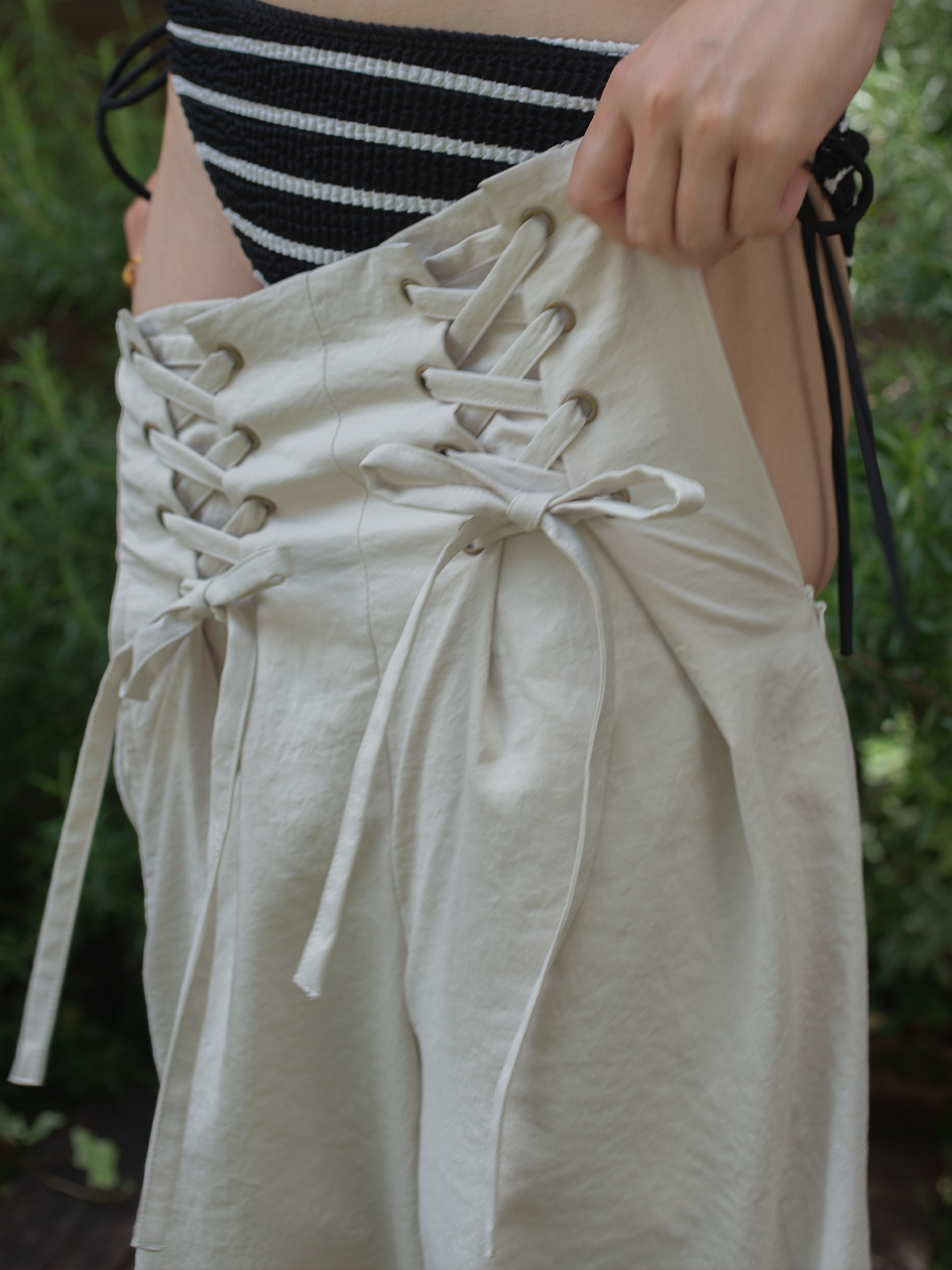 【残り3点】Lace-up waist wide pants