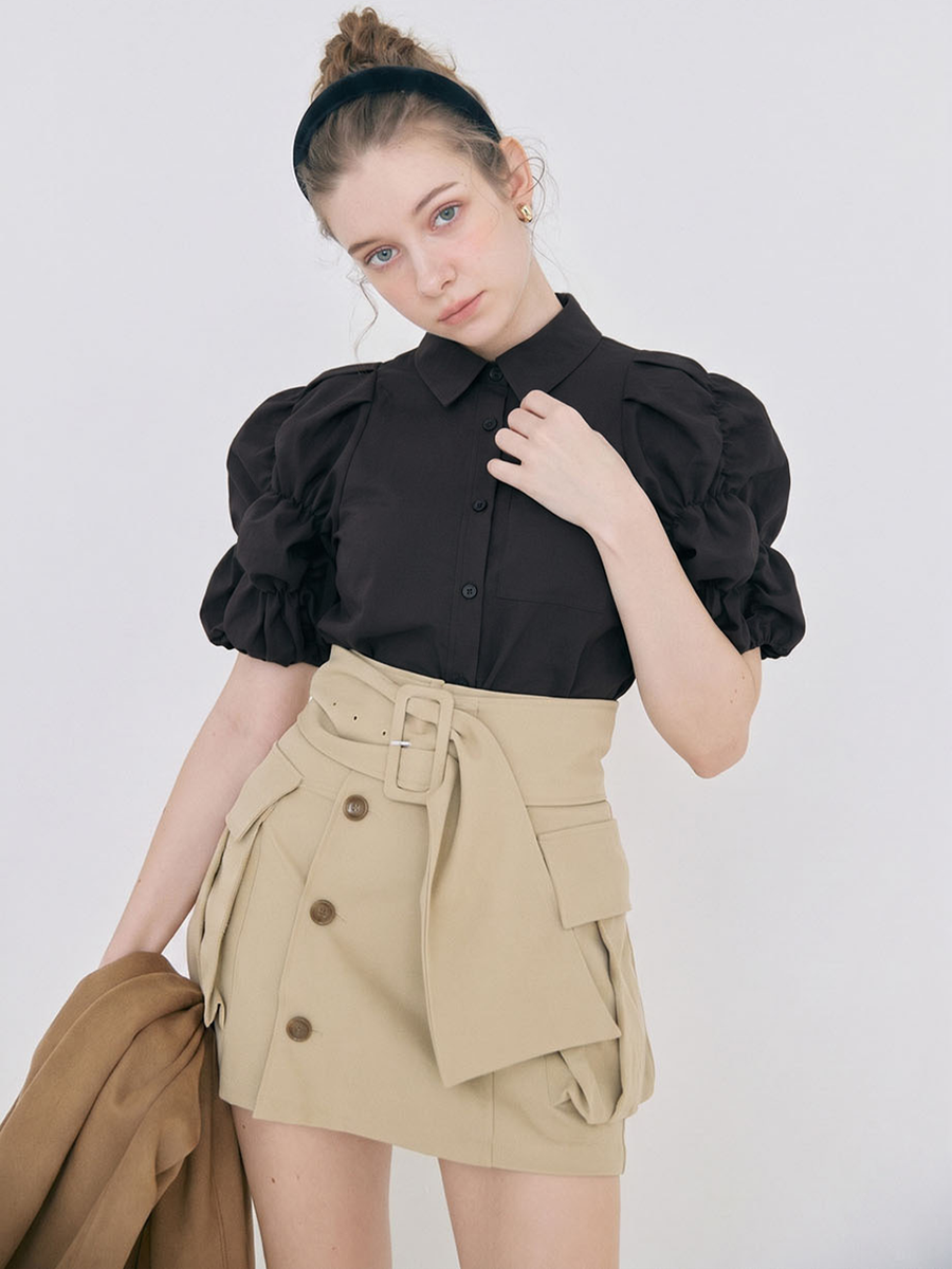 Iconic mini trench skirt