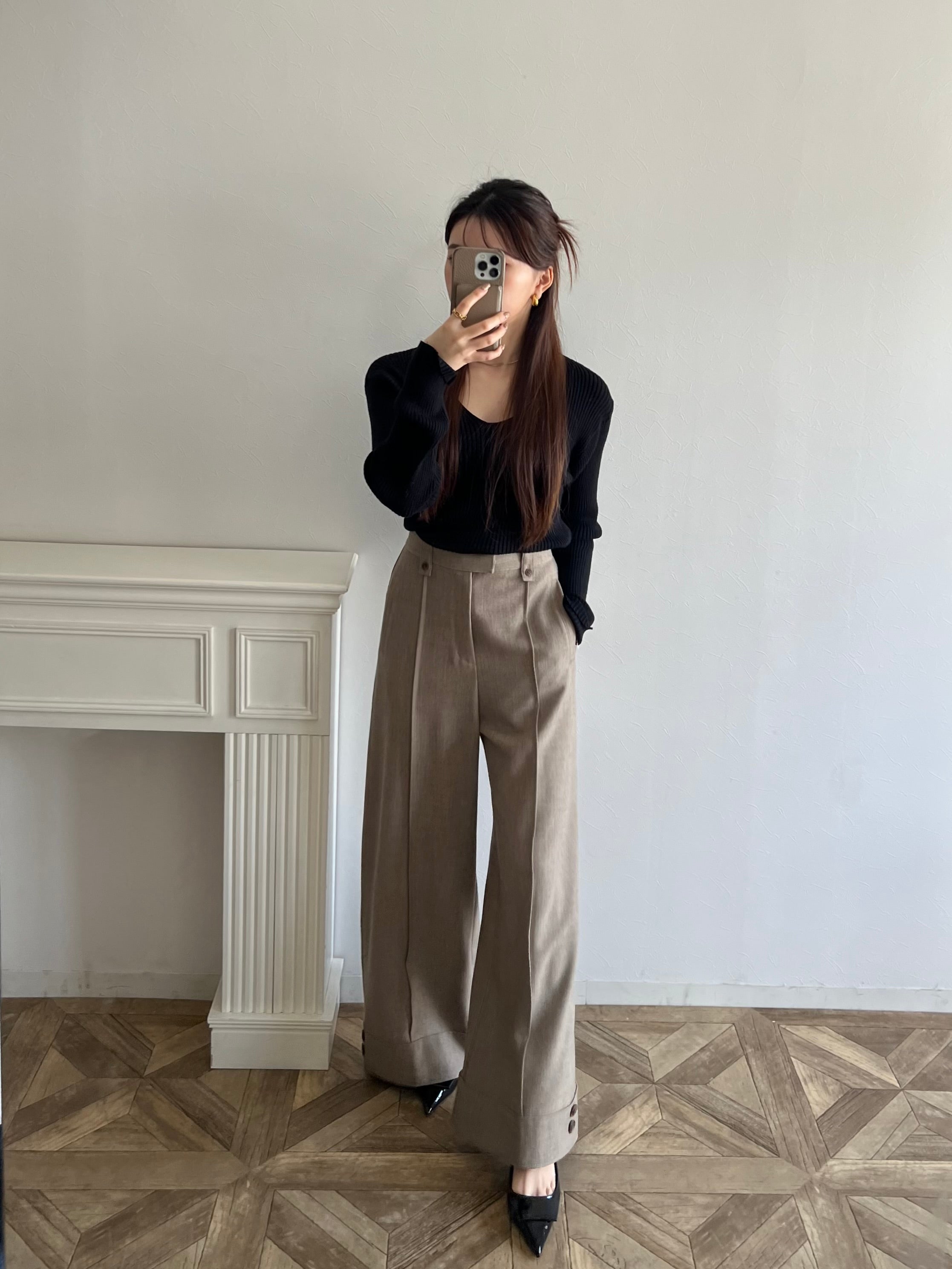 wide tuck pants