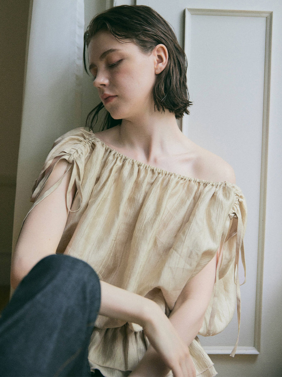 【8/6 OPEN】Crinkle gather ribbon blouse
