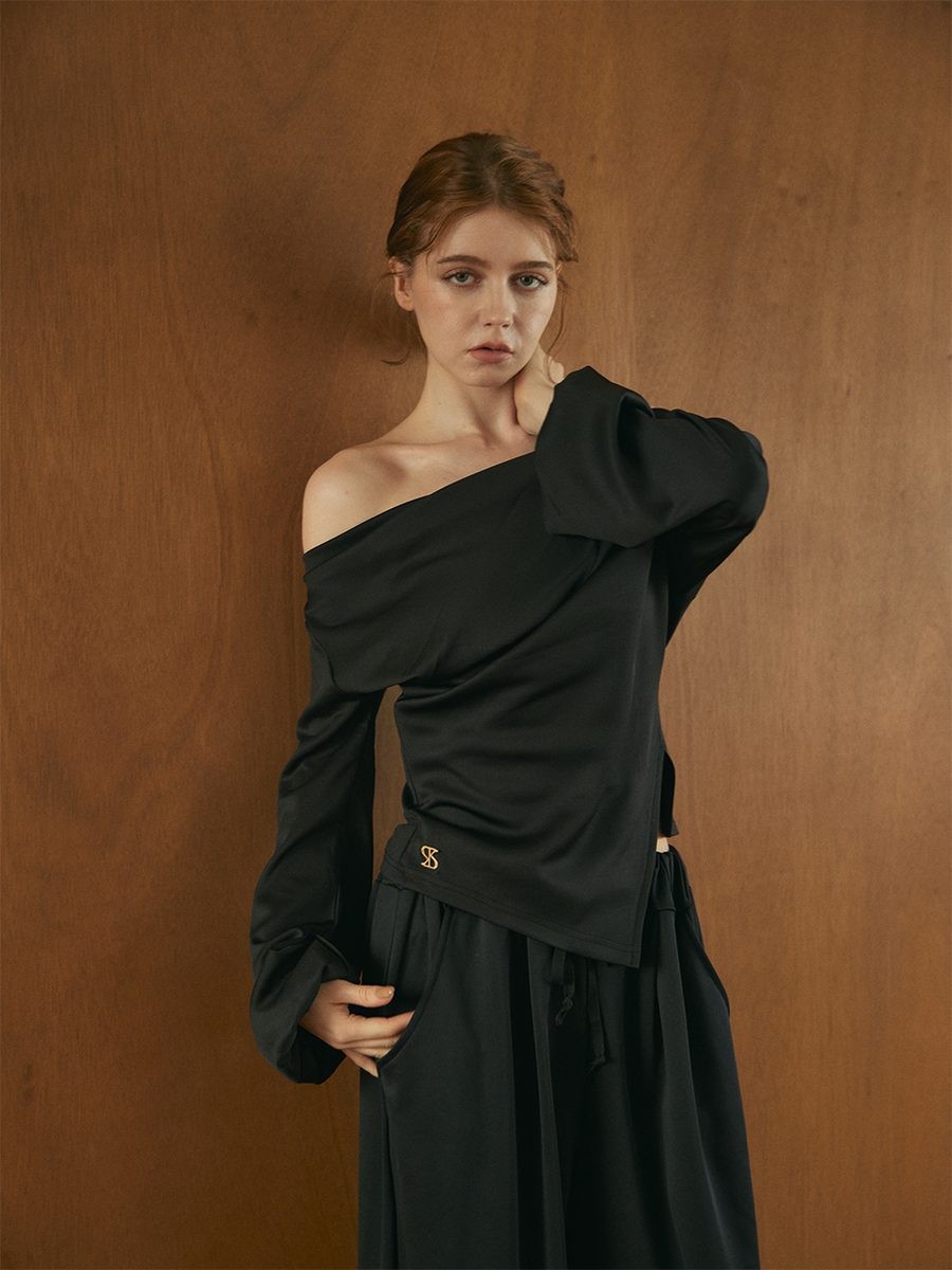 【残り3点】【9/24 OPEN】Drape offshoulder set up