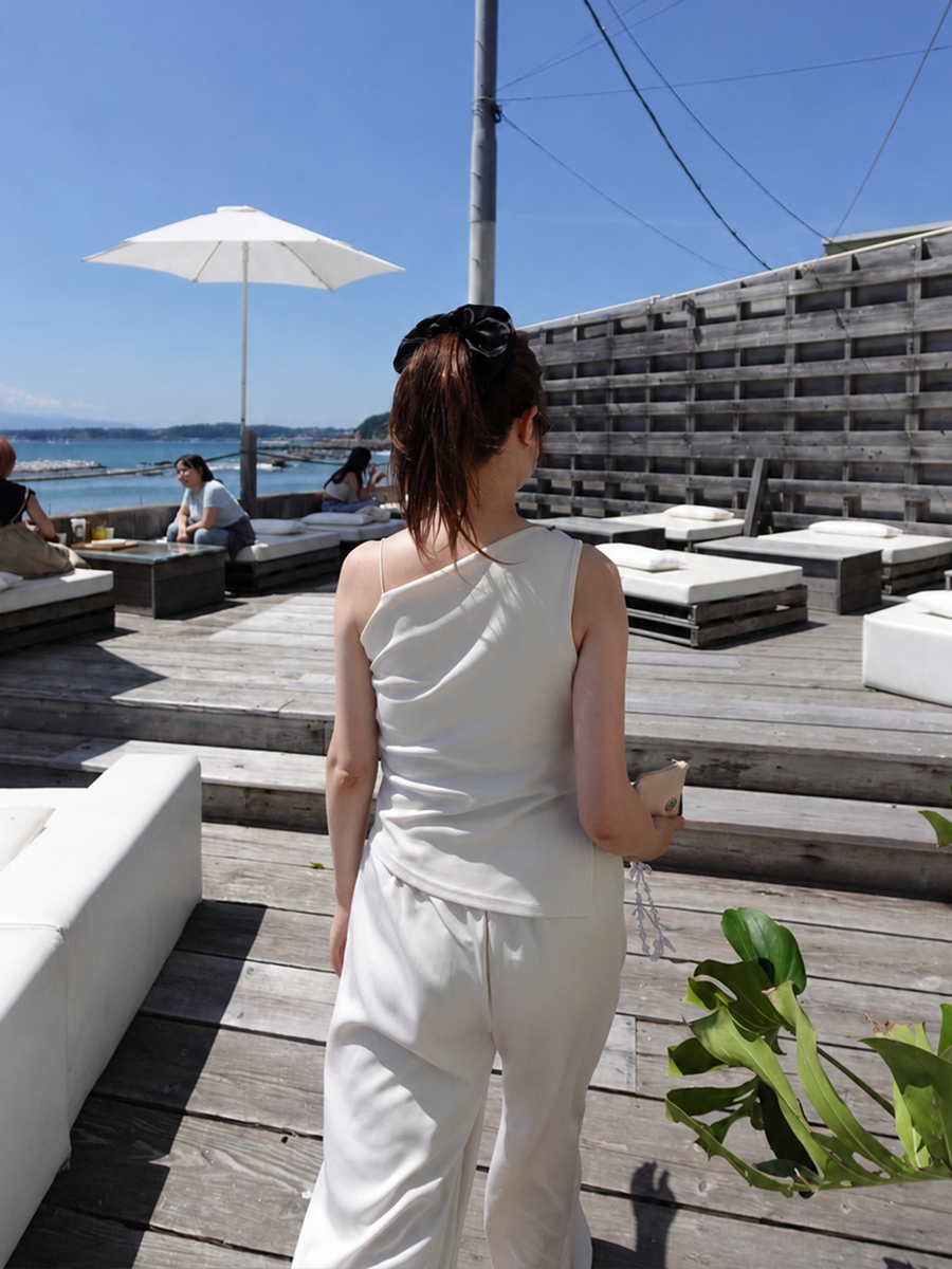 【残り1点】【7/16 OPEN】Asymmetry drape set up
