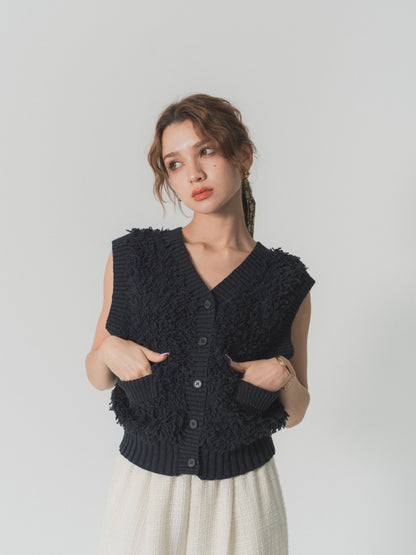 loop yarn knit gilet