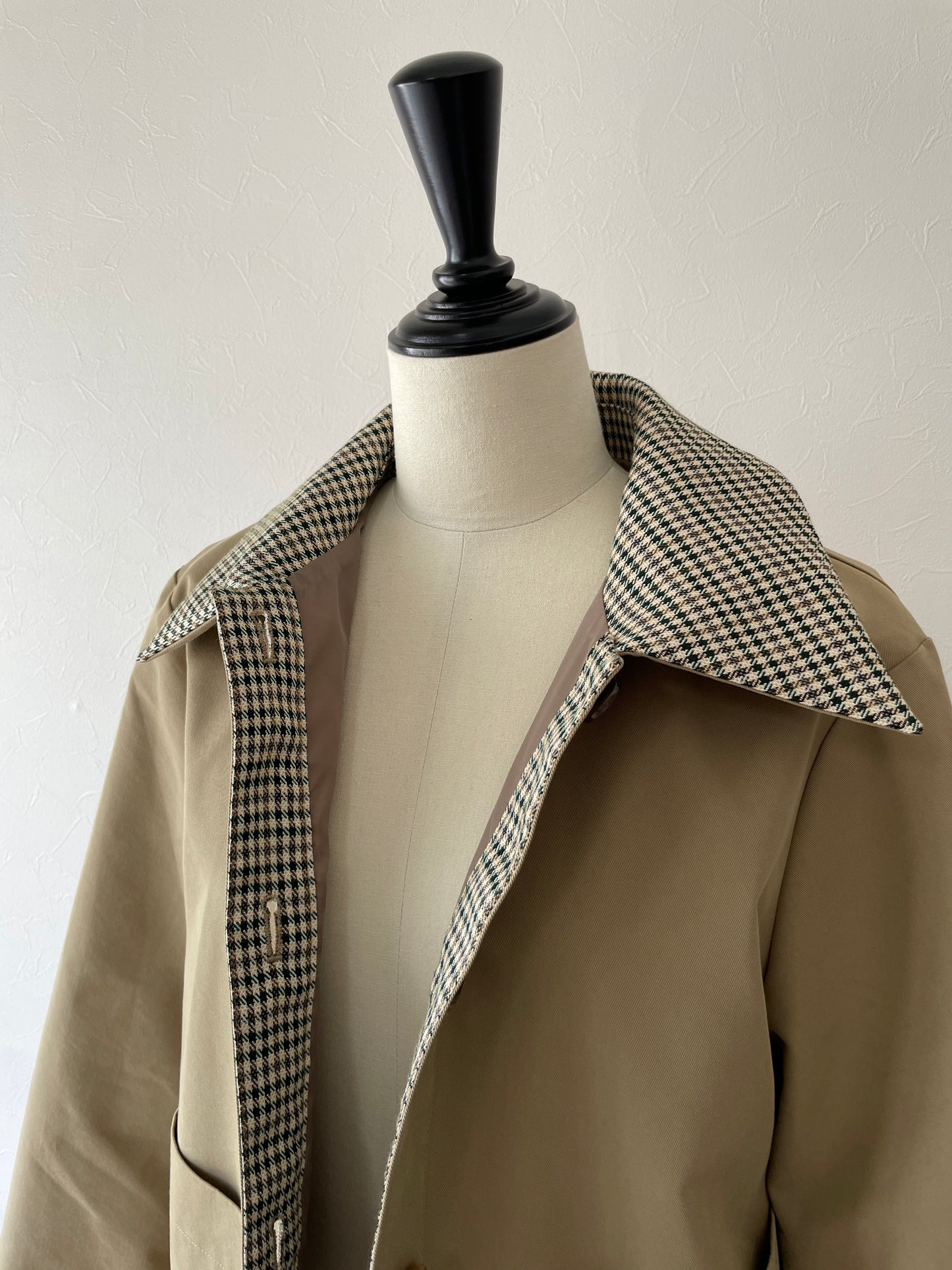 checkered collar trench jacket