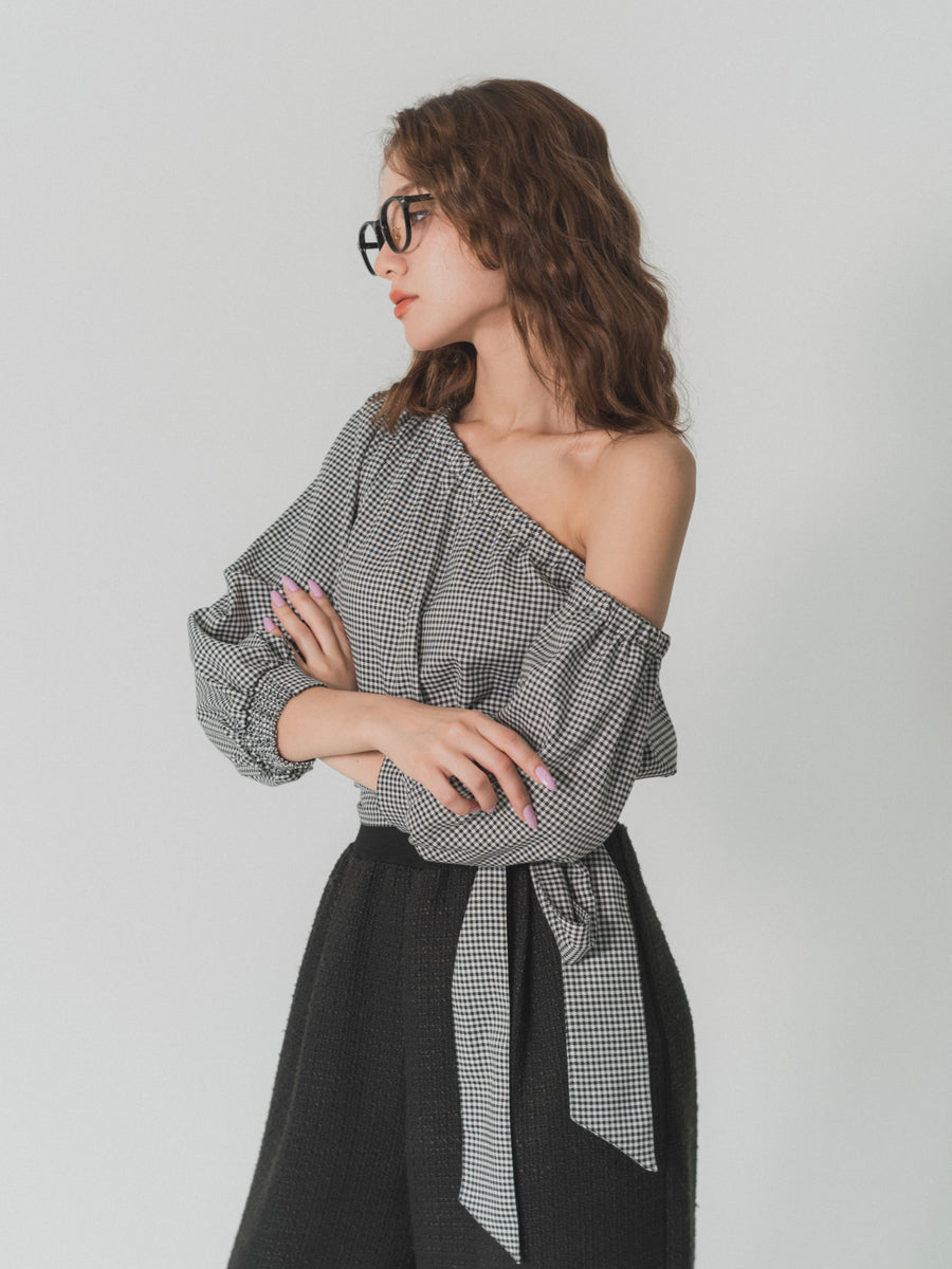 【SET】one shoulder long sleeve blouse
