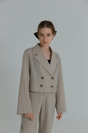 bumpy cropped jacket