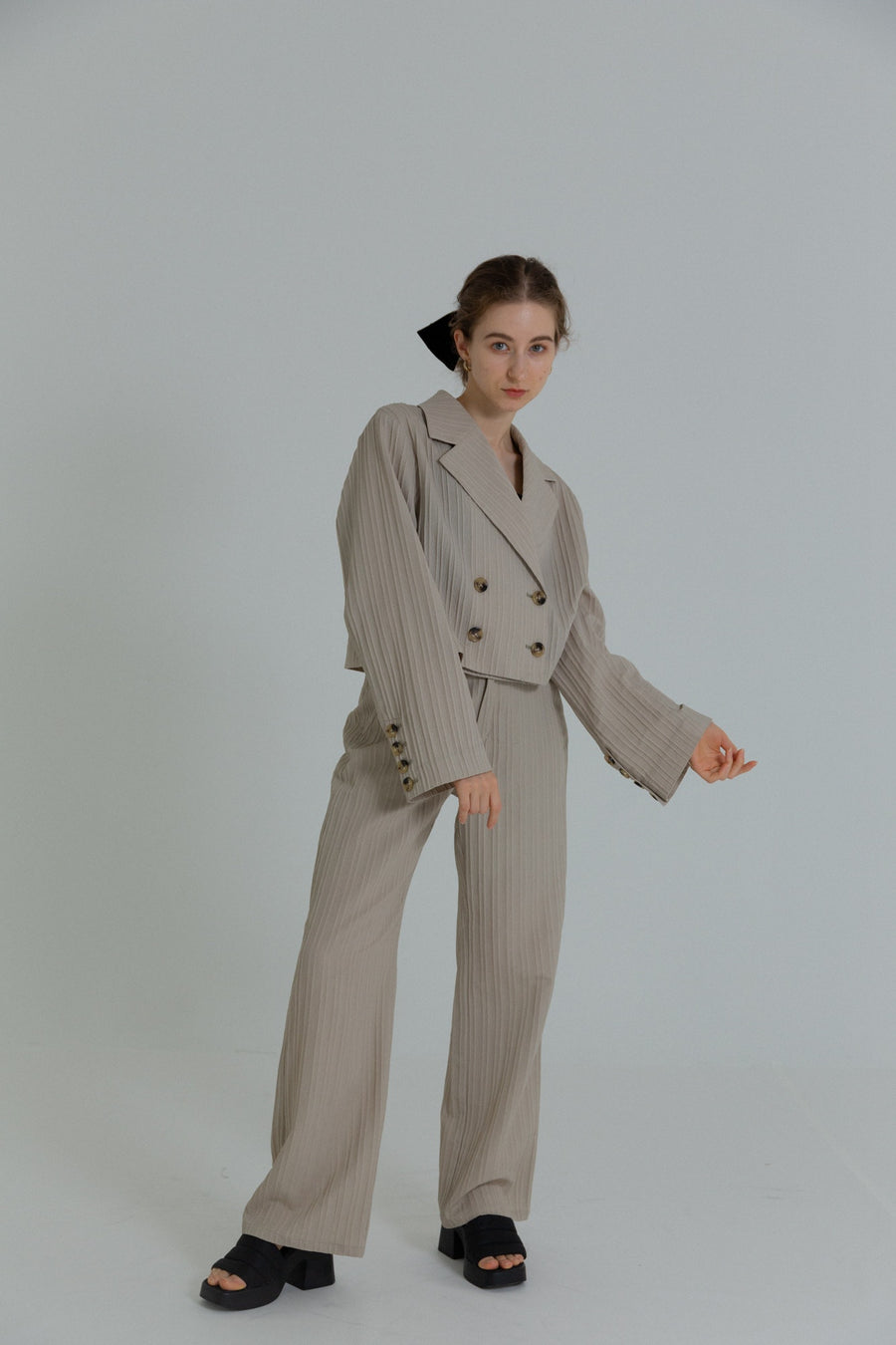 bumpy cropped jacket
