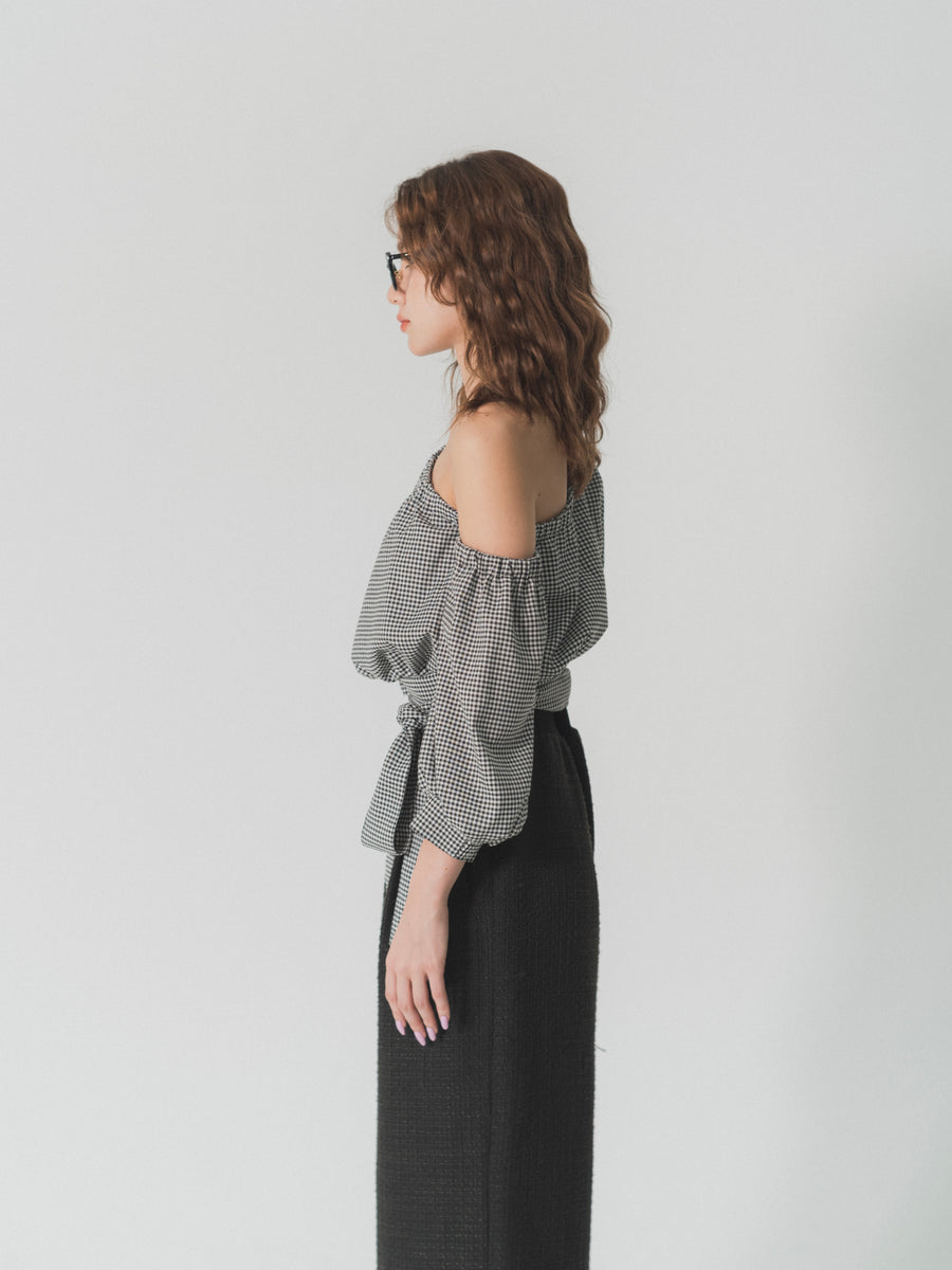 【SET】one shoulder long sleeve blouse