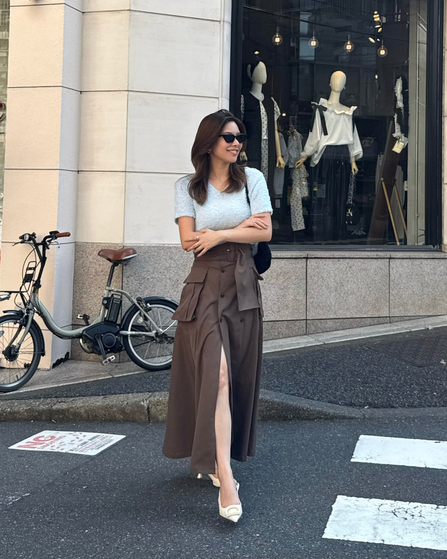 Slit trench skirt