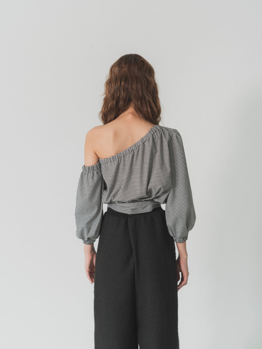 【SET】one shoulder long sleeve blouse