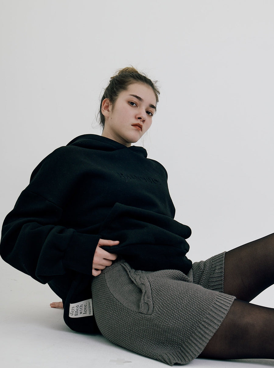 knit short pants