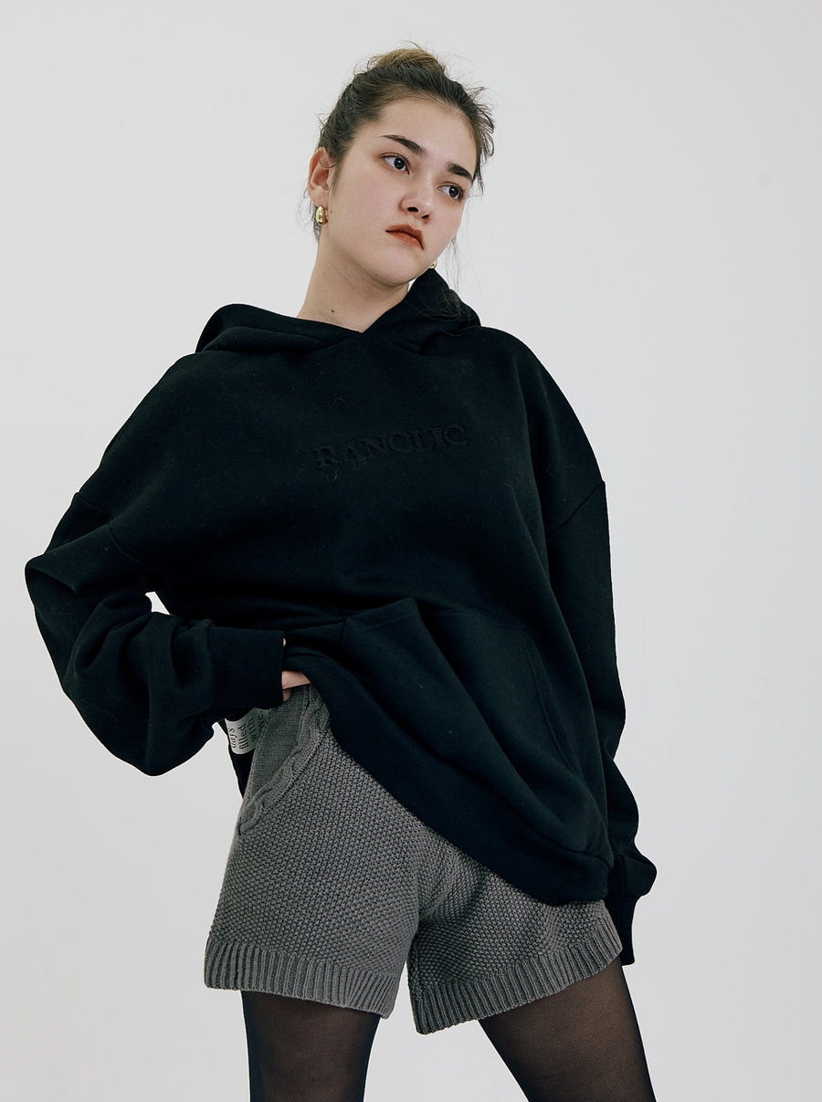 knit short pants