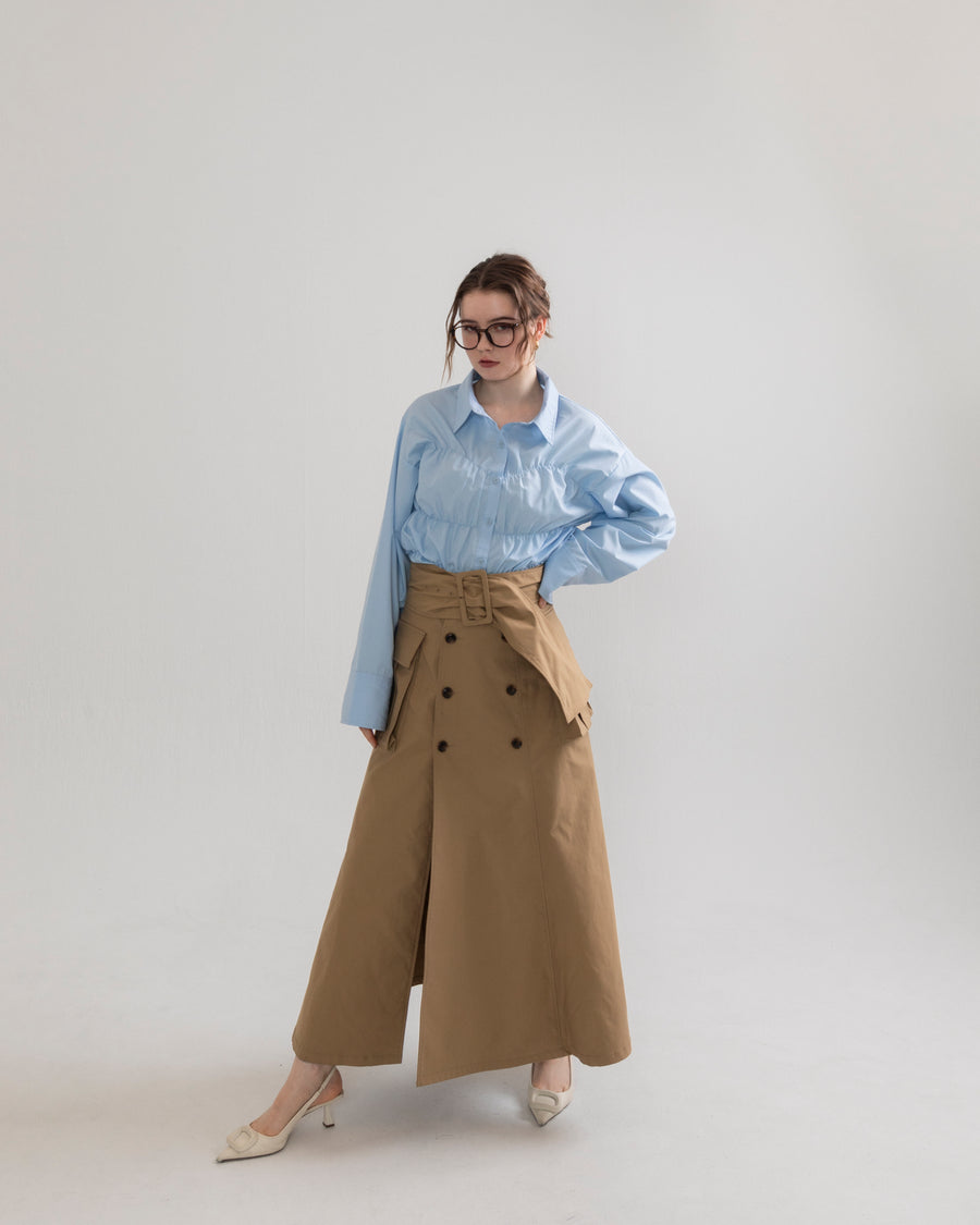 Slit cargo trench skirt