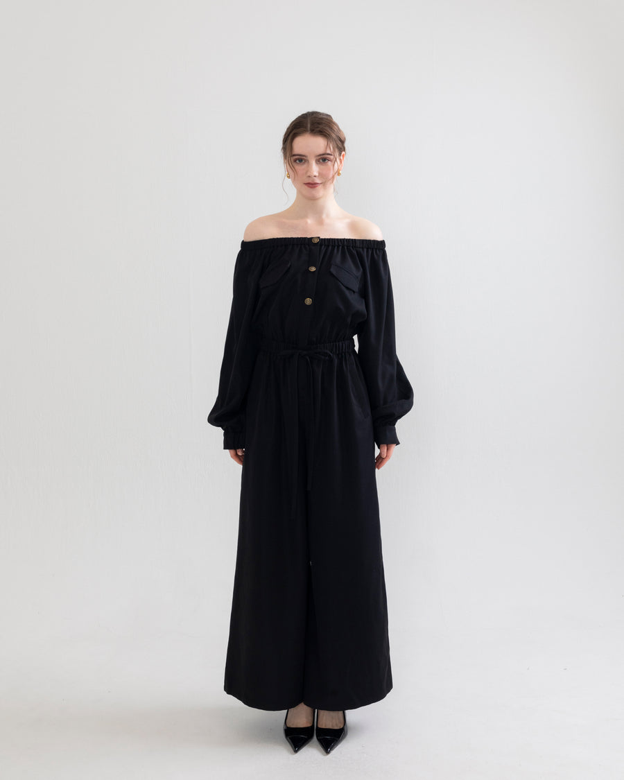 zip up jump suit