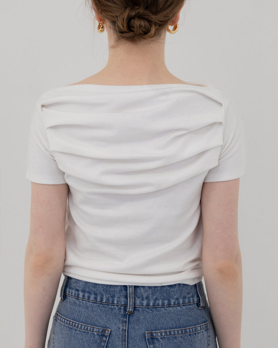 Smooth tuck off Shoulder top