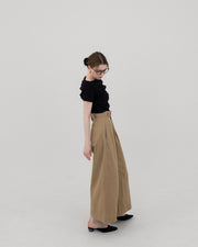 Smooth tuck off Shoulder top
