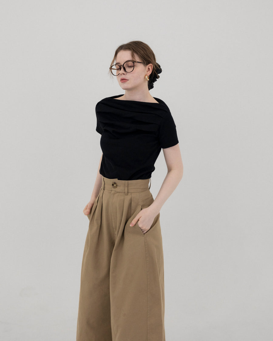 Smooth tuck off Shoulder top