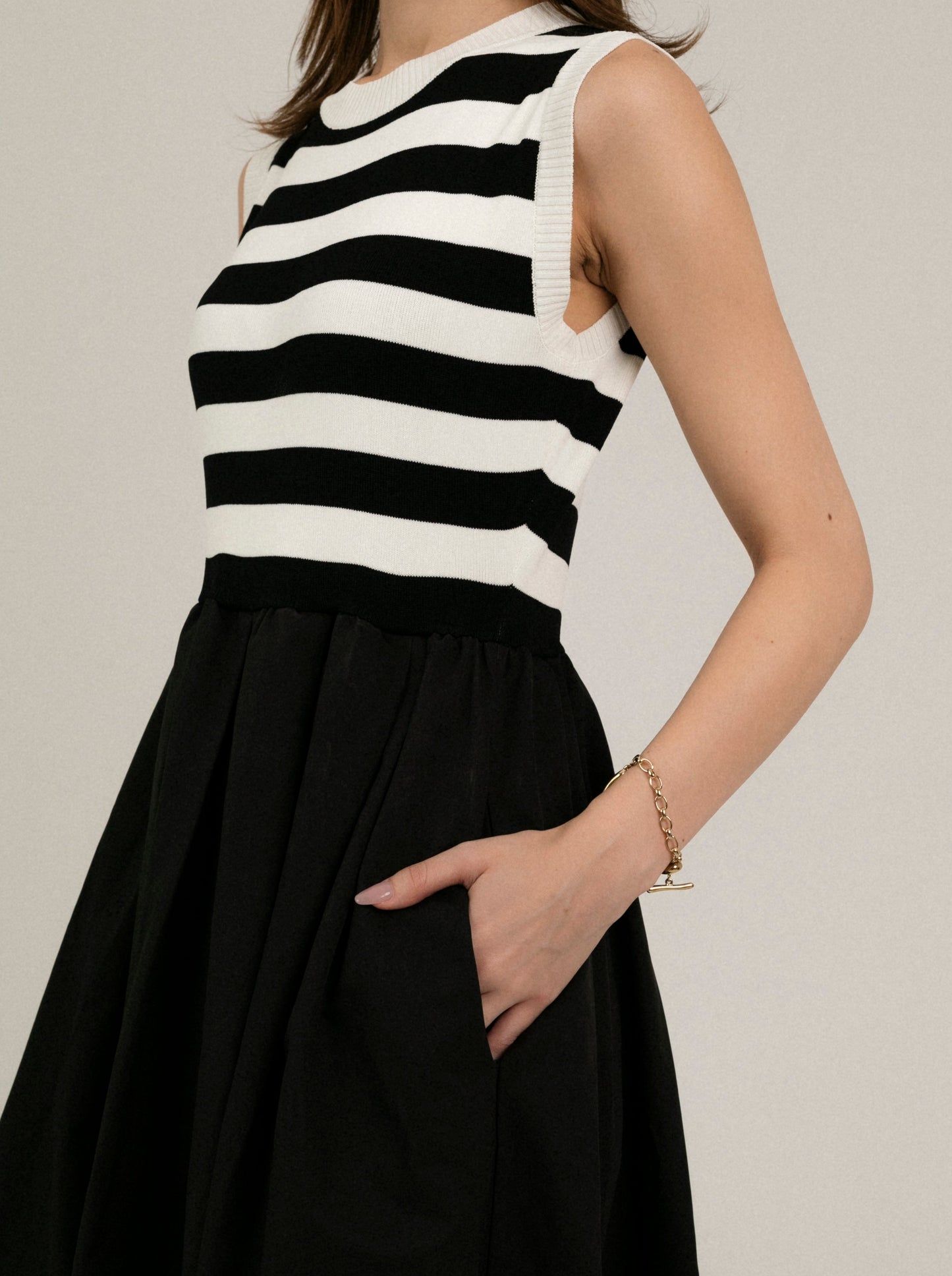 striped sleeveless dress