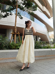 Border docking balloon dress