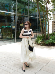 Border docking balloon dress