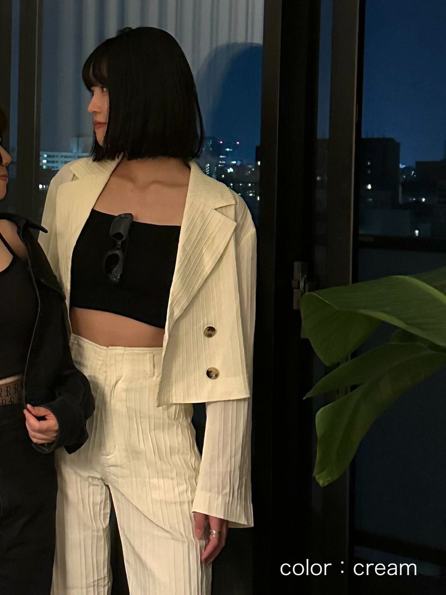 bumpy cropped jacket