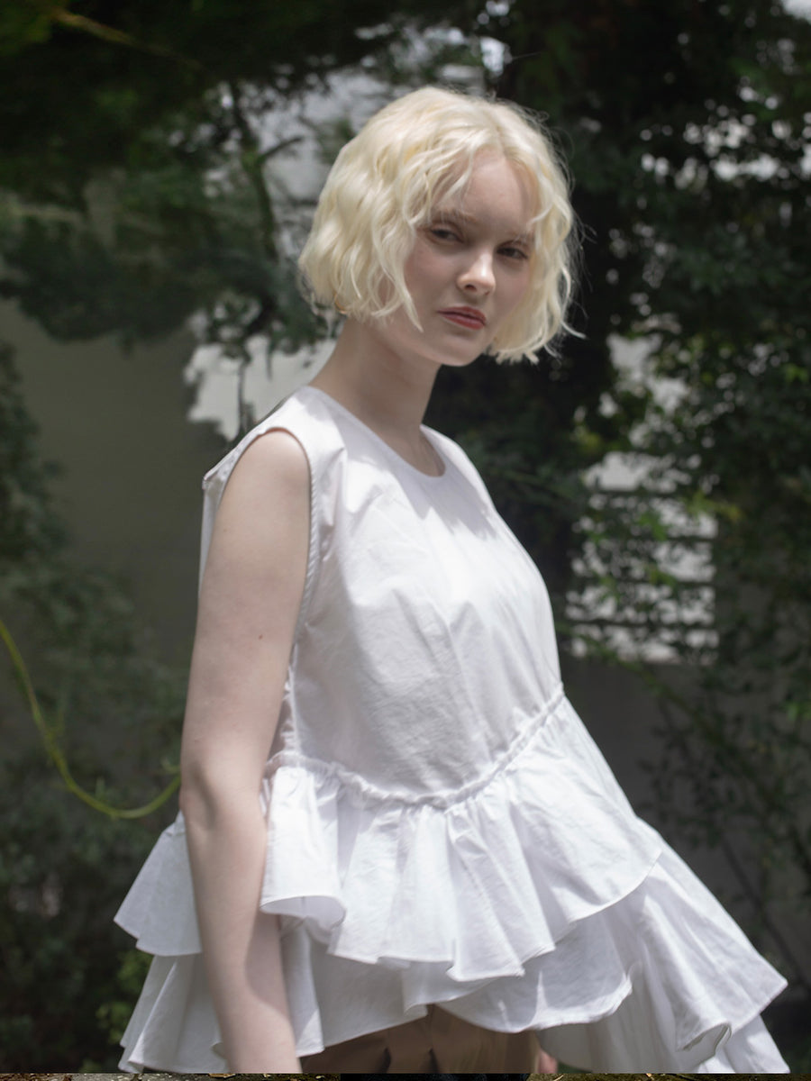 【残り2点】Ruffled peplum blouse