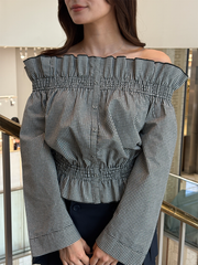 【4/16 OPEN】Bell sleeve off shoulder blouse