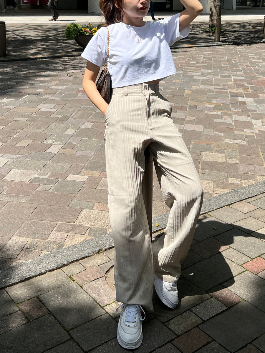 bumpy straight pants